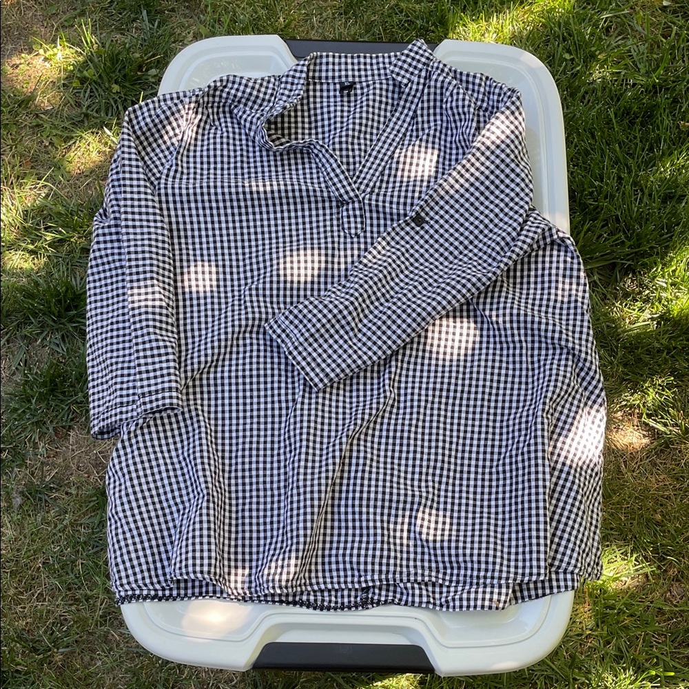 Women’s Black and White gingham Shirt
